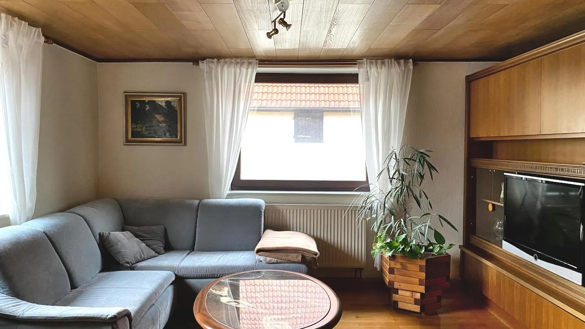 Apartment Ferienwohnung Am Walberla / Fraenkische Schweiz Kirchehrenbach